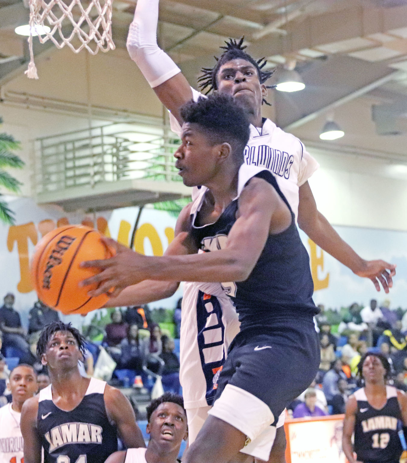 USE THIS LAMAR BOYS PHOTO.jpg